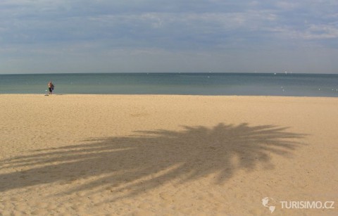 Pláže, autor: avlxyz